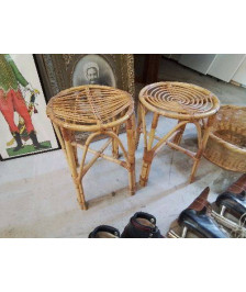 TABOURET EN ROTIN