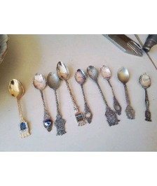 CUILLÈRE DE COLLECTION 
