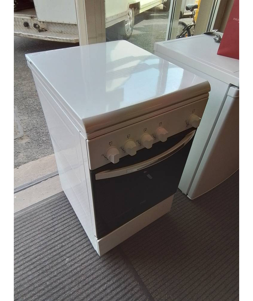 CUISINIÈRE 4 FEUX GAZ BOUTEILLE FAURE FCG510G1WA 