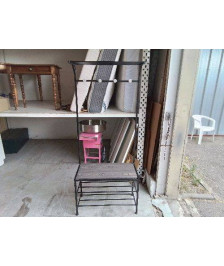 PETIT VESTIAIRE 