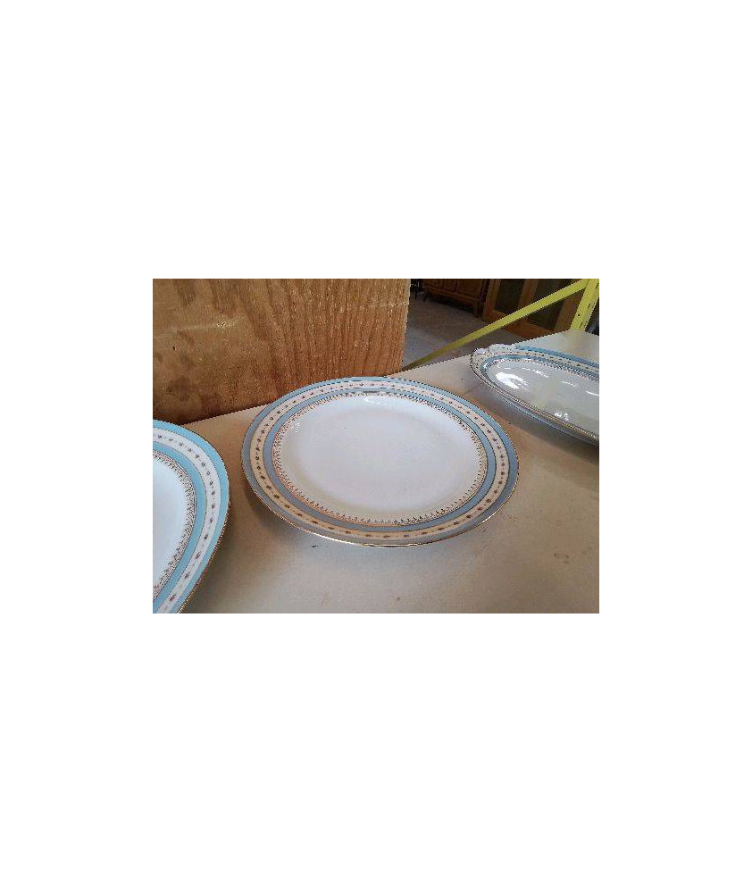 PLAT DE SERVICE 