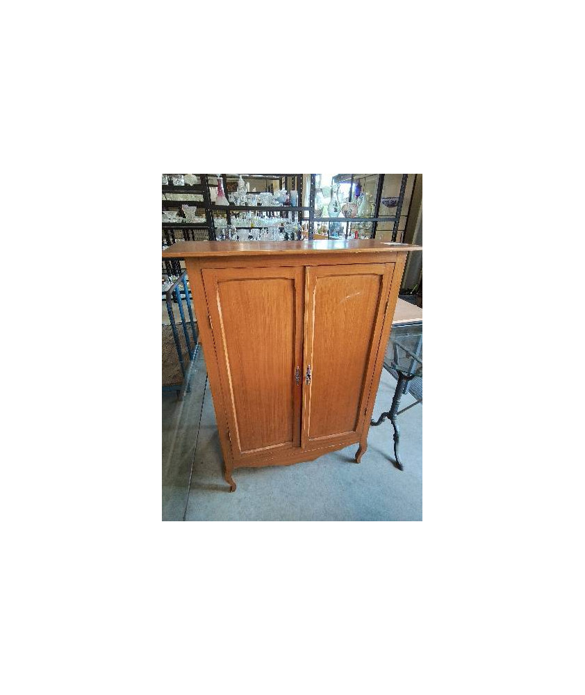 MEUBLE 2 PORTES BOIS CLAIR PIEDS CAMBRÉ