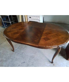 TABLE RONDE STYLE LOUIS XV 