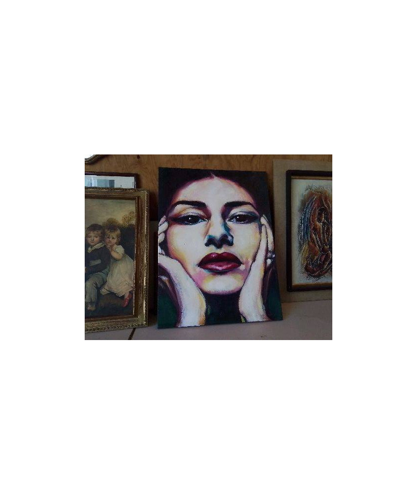 PORTRAIT DE FEMME MODERNE