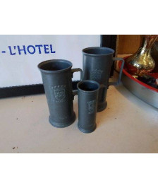 LOT DE 3 MESURES EN ETAIN