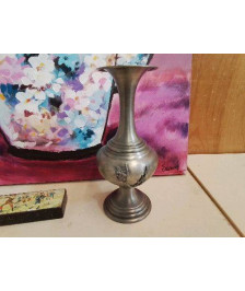 VASE EN ETAIN 