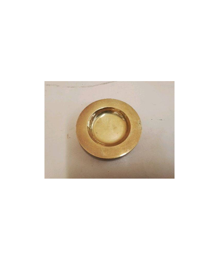 OBJET EN LAITON