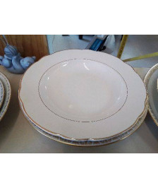 PLAT BLANC BORDURE DORÉ EN PORCELAINE 