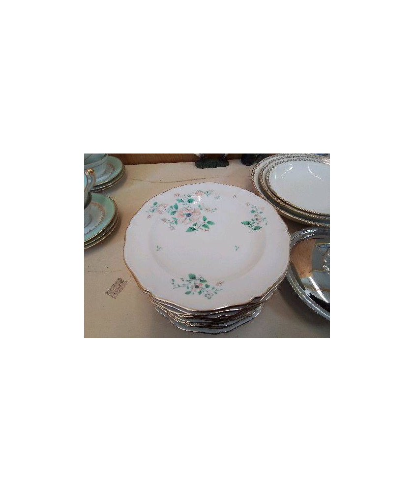 ASSIETTE PLATE EN PORCELAINE MOTIF FLORAL BORDURE DORÉ 