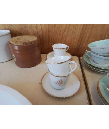 PETITE PORCELAINE FINE BORDURE DORÉ 
