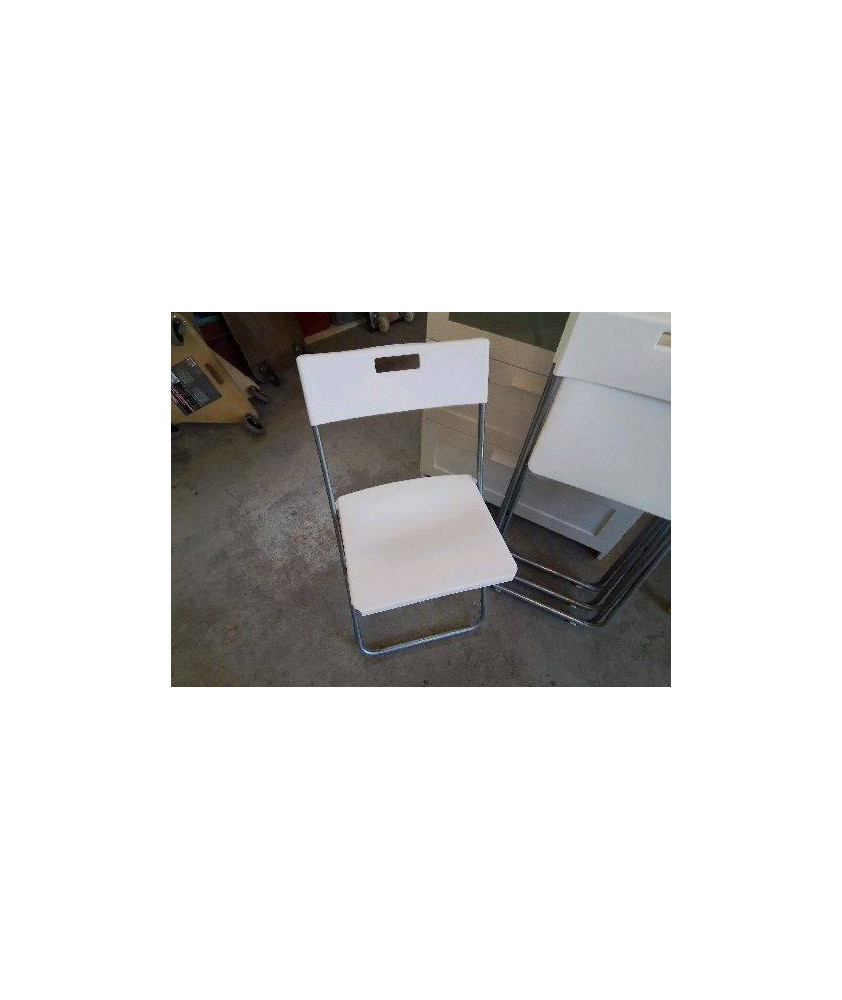 CHAISE PLIANTE 