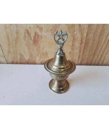 OBJET EN LAITON 