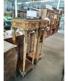 PAIRE DE PIEDESTALS BOIS GARNITURES BRONZE DESSUS MARBRE