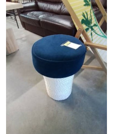 POUF CORDAGE TRESSÉ BLANC ASSISE TISSU BLEU