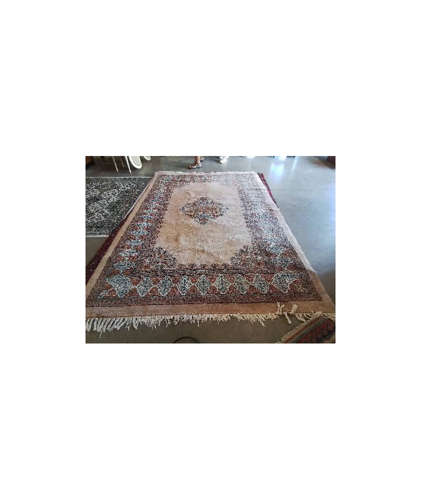TAPIS FAIT MAIN BEIGE ORANGE ECRU ET BLEU 201X297 CM