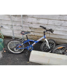 VÉLO D ENFANT DÉCATHLON BLEU 
