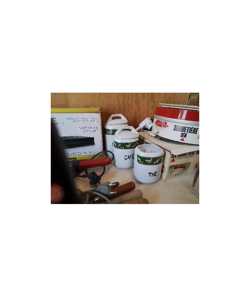 LOT DE 3 POTS A EPICES