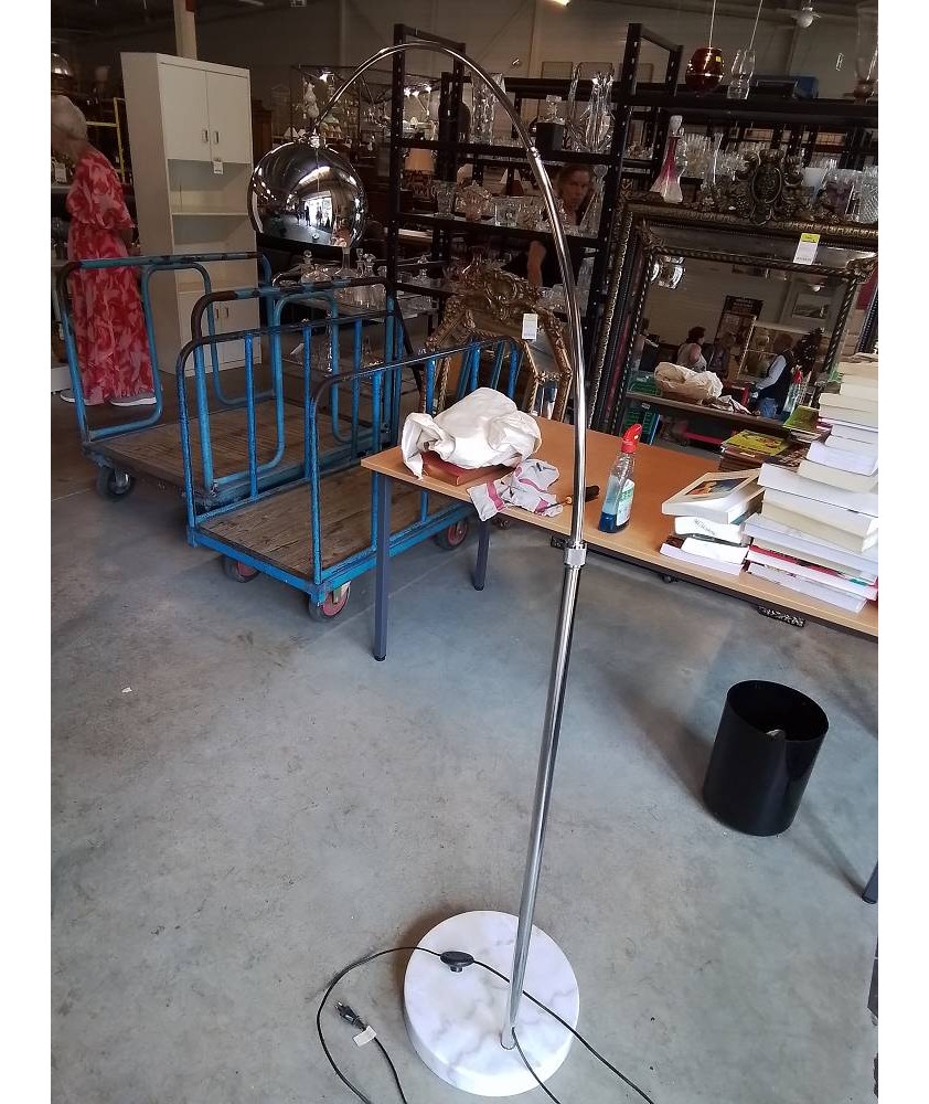 LAMPADAIRE ARC MÉTAL CHROMÉ SOCLE MARBRE BLANC