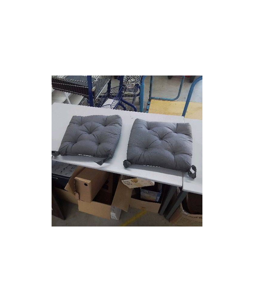 COUSSIN ASSISE