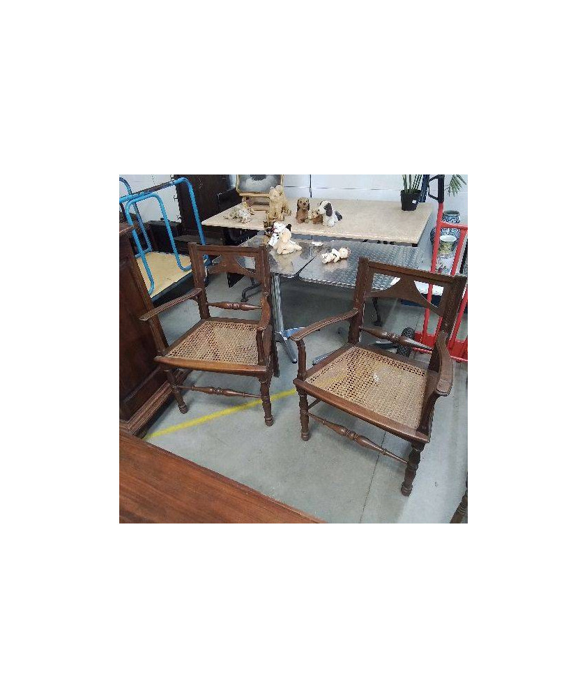 PAIRE FAUTEUIL EN L\'ÉTAT