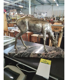 SCULPTURE ANTILOPE BRONZE SUR MARBRE VEINÉ ART DÉCO G.RIGAULT 