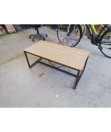 TABLE BASSE DESIGN CONTEMPORAIN
