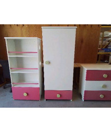 ARMOIRE ROSE ET BLANCHE