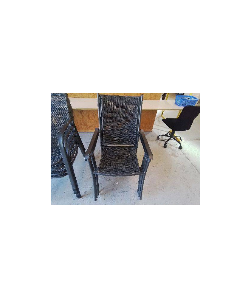 CHAISE D’EXTERIEUR GRISE