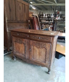 BUFFET BOIS MOULURÉ ET SCULPTÉ 3 TIROIRS 2 PORTES RÉGENCE D’ÉPOQUE XVIIIE 