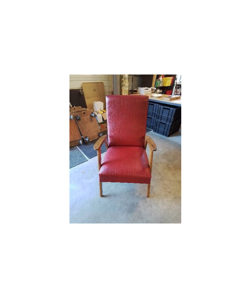 FAUTEUIL BOIS CLAIR CAPITONNÉ SKAÏ ROUGE ANNÉES 50