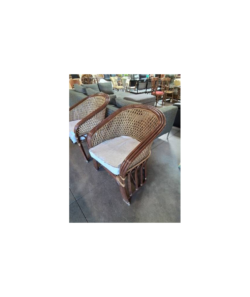 FAUTEUIL GONDOLE ROTIN ET VANNERIE ASSISE TISSU ECRU