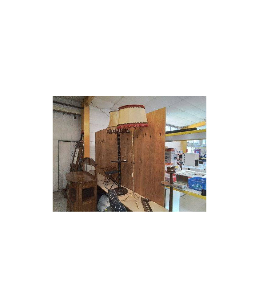 LAMPADAIRE PIED LAITON 