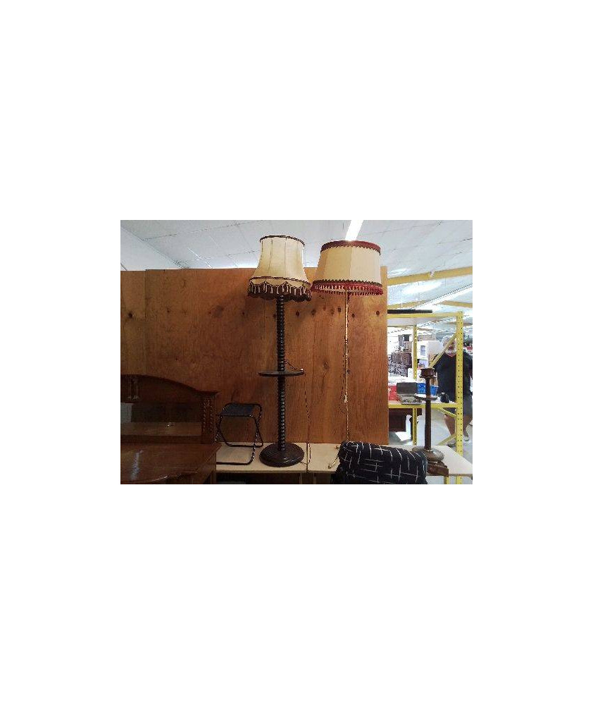 LAMPADAIRE PIED BOIS