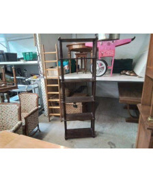 ETAGERE EN BOIS FONCÉ 