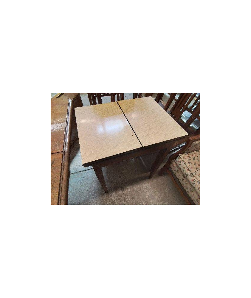 PETITE TABLE A RABAT