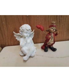FIGURINE 