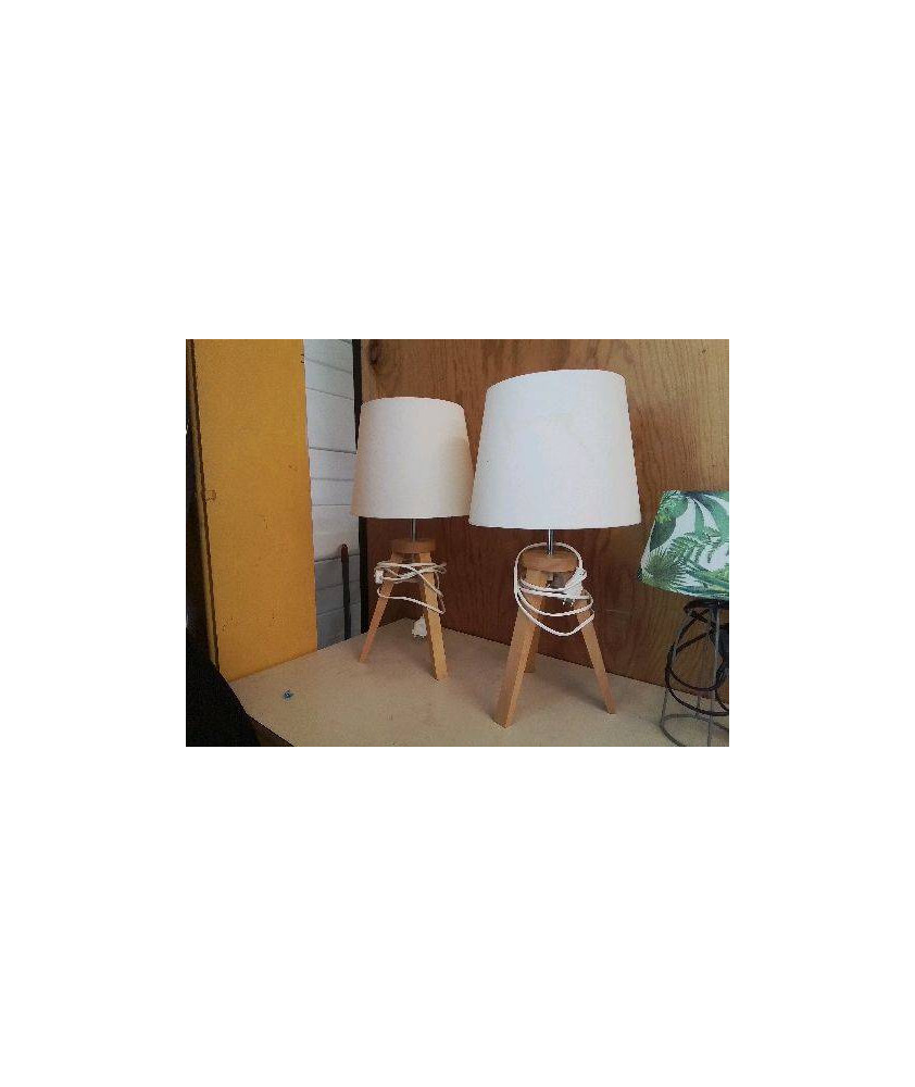 LAMPE A POSER PIETTEPENT EN FRÊNE 