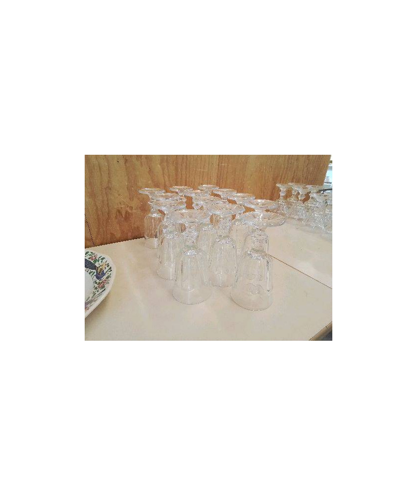 GRAND VERRE CANNELÉ FAÇON CALICE