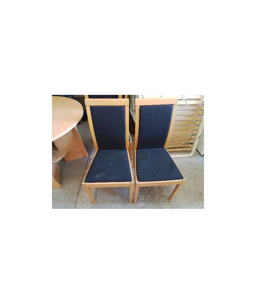 CHAISE TAPISSÉE 