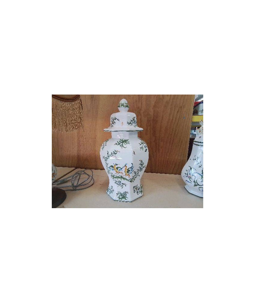 GRAND VASE FAÏENCE MOUSTIER 