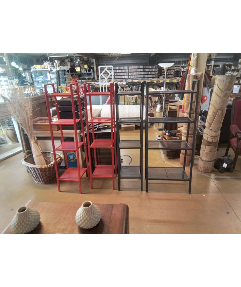ETAGERE MÉTALLIQUE 