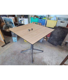 TABLE DE BISTROT 