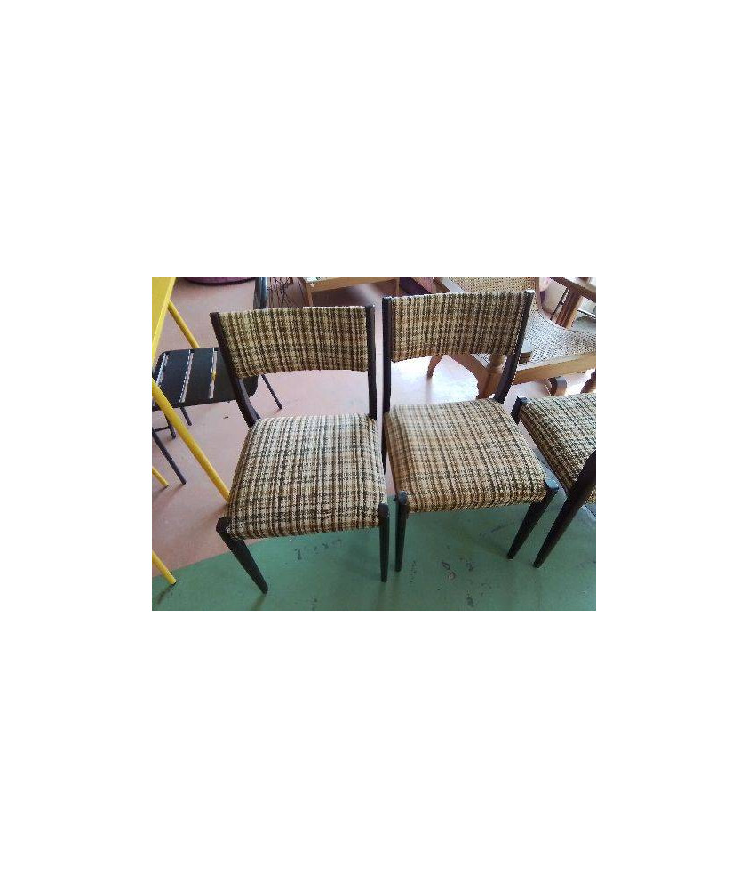 CHAISE ANNEE. 70