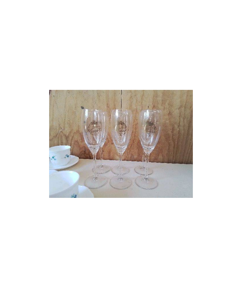 LOT DE 6 VERRES À CHAMPAGNE 