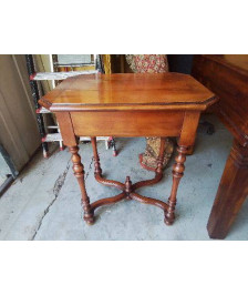 TABLE D’APPOINT