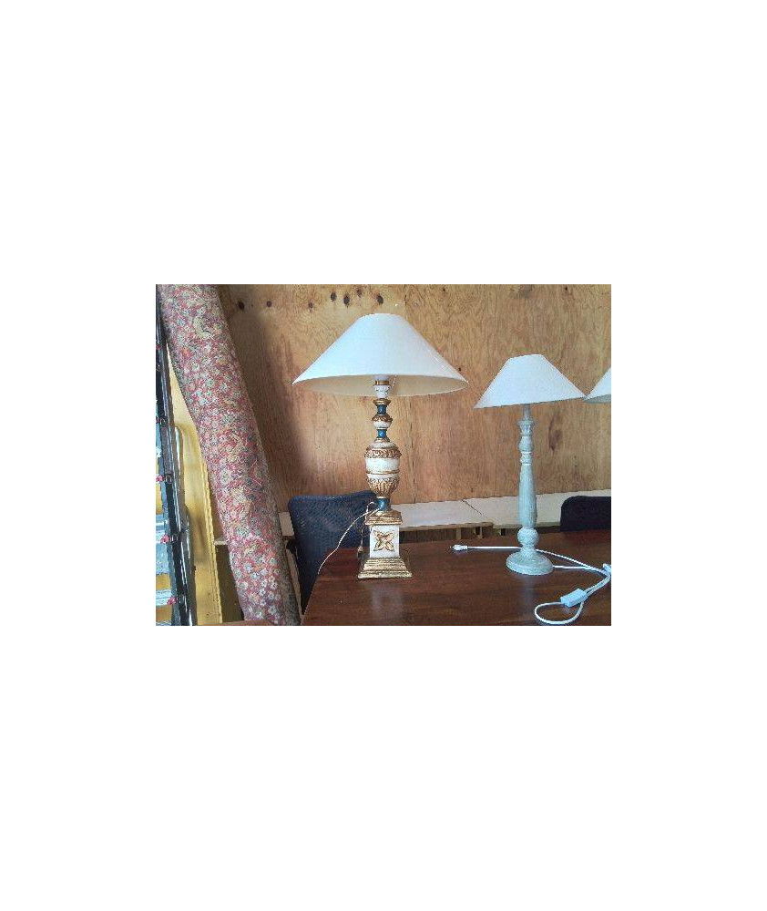 LAMPE PIED BOIS 