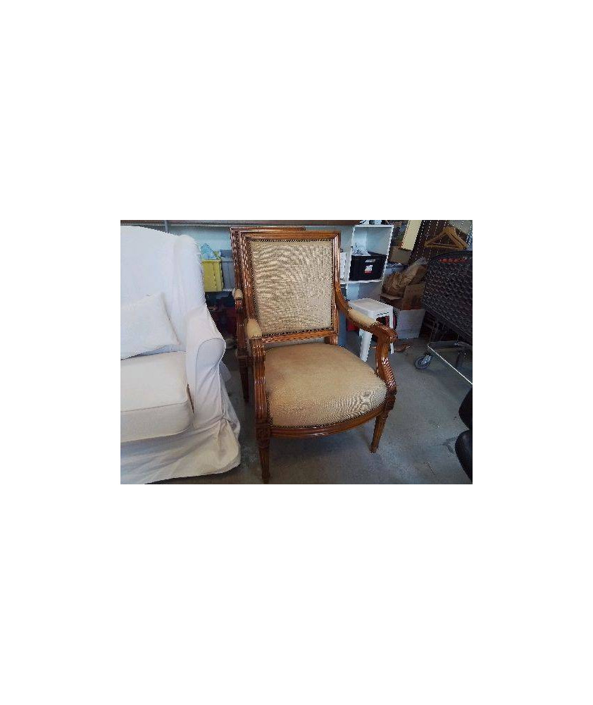 FAUTEUIL STYLE LOUIS XVI