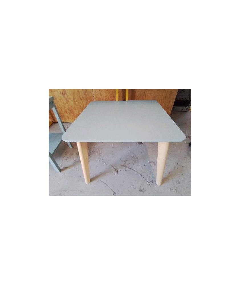 TABLE BASSE