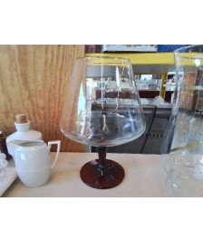 GRAND VERRE SUR PIED 