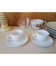 PETITE TASSE A CAFÉ AVEC SOUCOUPE 